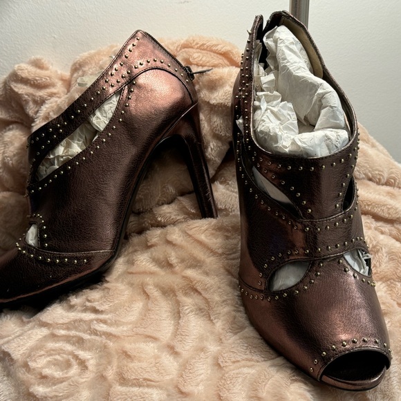 Gold sandals stiletto size 9 - Picture 3 of 6